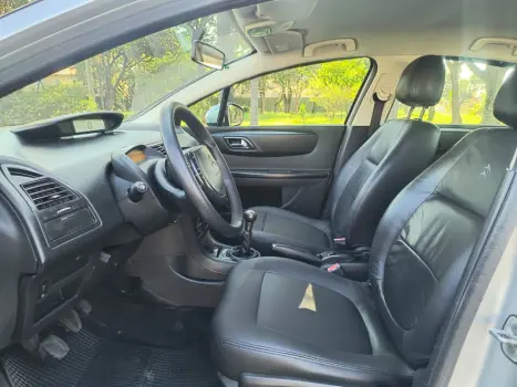 CITROEN C4 Hatch 1.6 16V 4P GLX, Foto 7