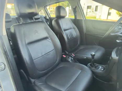 CITROEN C4 Hatch 1.6 16V 4P GLX, Foto 11