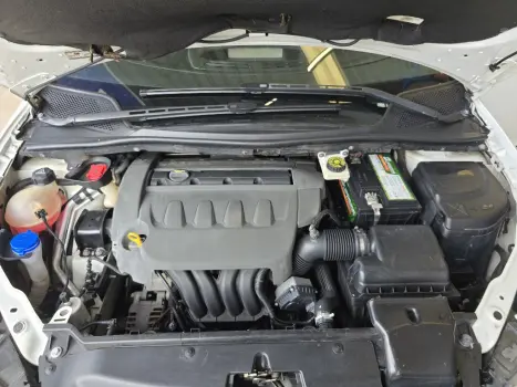 CITROEN C4 Hatch 2.0 16V 4P GLX FLEX, Foto 19