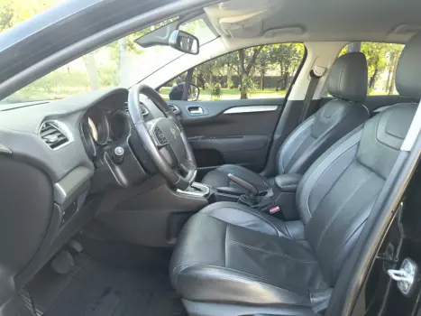 CITROEN C4 Sedan 1.6 16V 4P LOUNGE TENDANCE THP TURBO AUTOM�TICO, Foto 8