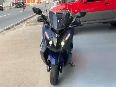 DAFRA Cruisym 300 , Foto 3