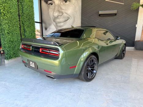 DODGE Challenger 6.4 V8 HEMI R-T SCAT PACK TORQUEFLITE AUTOM�TICO, Foto 12