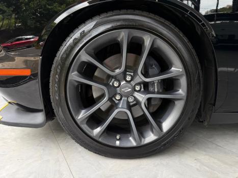 DODGE Challenger 6.4 V8 HEMI R-T SCAT PACK TORQUEFLITE AUTOM�TICO, Foto 6