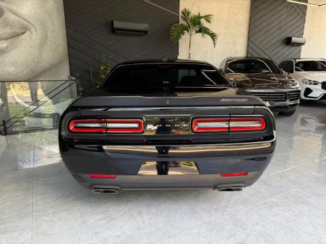 DODGE Challenger 6.4 V8 HEMI R-T SCAT PACK TORQUEFLITE AUTOM�TICO, Foto 9