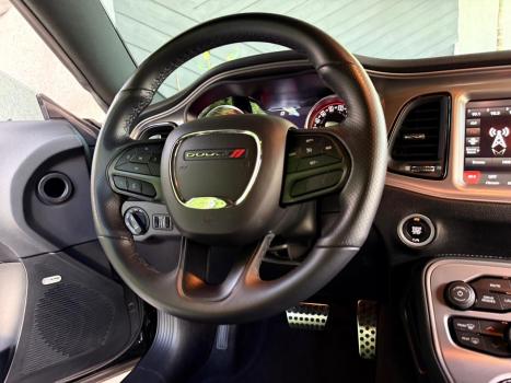 DODGE Challenger 6.4 V8 HEMI R-T SCAT PACK TORQUEFLITE AUTOM�TICO, Foto 15