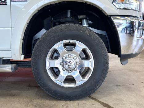 DODGE Ram 6.7 I6 24V 4P 2500 LARAMIE 4X4 TURBODIESEL  AUTOMTICO CABINE DUPLA, Foto 6