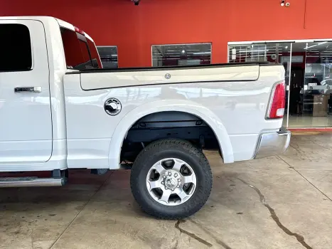 DODGE Ram 6.7 I6 24V 4P 2500 LARAMIE 4X4 TURBODIESEL  AUTOMTICO CABINE DUPLA, Foto 24