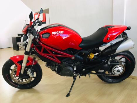 DUCATI Monster 796 ABS, Foto 2 DUCATI Monster 796 ABS, Foto 2