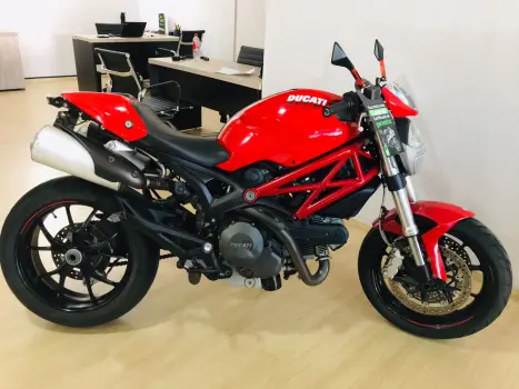 DUCATI Monster 796 ABS, Foto 7 DUCATI Monster 796 ABS, Foto 7