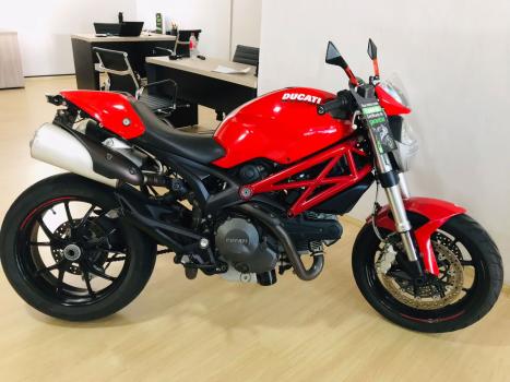 DUCATI Monster 796 ABS, Foto 11 DUCATI Monster 796 ABS, Foto 11