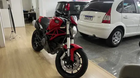 DUCATI Monster 796 ABS, Foto 5