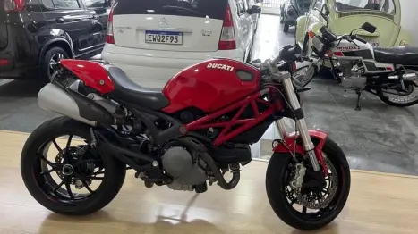 DUCATI Monster 796 ABS, Foto 22