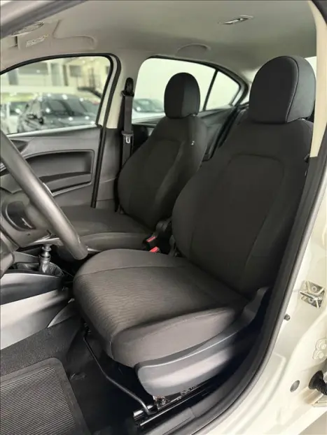 FIAT Cronos 1.3 4P FLEX DRIVE, Foto 8