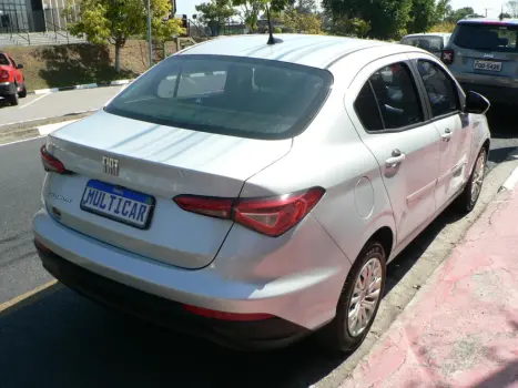 FIAT Cronos 1.3 4P FLEX DRIVE, Foto 4 FIAT Cronos 1.3 4P FLEX DRIVE, Foto 4