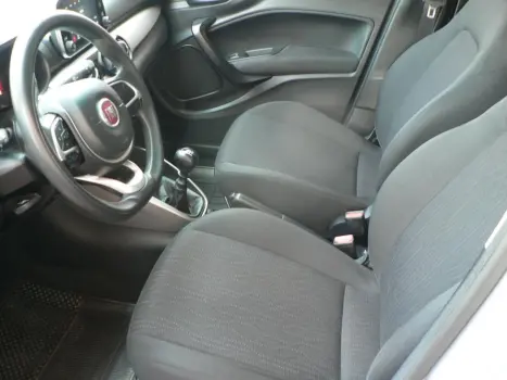 FIAT Cronos 1.3 4P FLEX DRIVE, Foto 8 FIAT Cronos 1.3 4P FLEX DRIVE, Foto 8