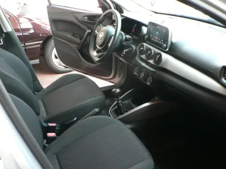 FIAT Cronos 1.3 4P FLEX DRIVE, Foto 9 FIAT Cronos 1.3 4P FLEX DRIVE, Foto 9