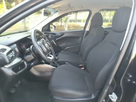 FIAT Cronos 1.3 4P FLEX DRIVE, Foto 3