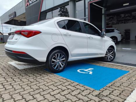 FIAT Cronos 1.3 4P FLEX DRIVE AUTOM�TICO CVT, Foto 5