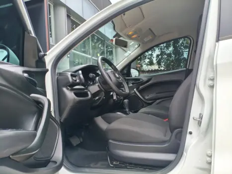 FIAT Cronos 1.3 4P FLEX DRIVE AUTOM�TICO CVT, Foto 8