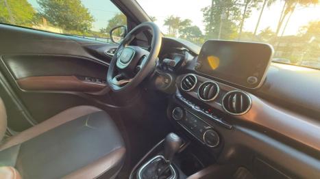 FIAT Cronos 1.3 4P FIREFLY FLEX PRECISION AUTOM�TICO CVT, Foto 2