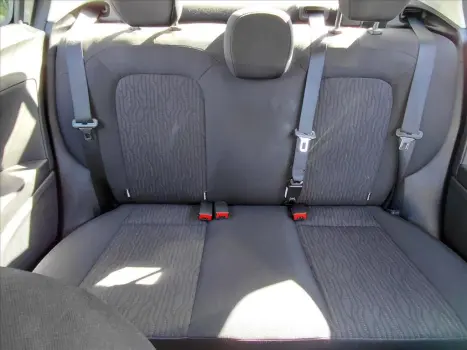 FIAT Cronos 1.3 4P FLEX DRIVE AUTOM�TICO CVT, Foto 11