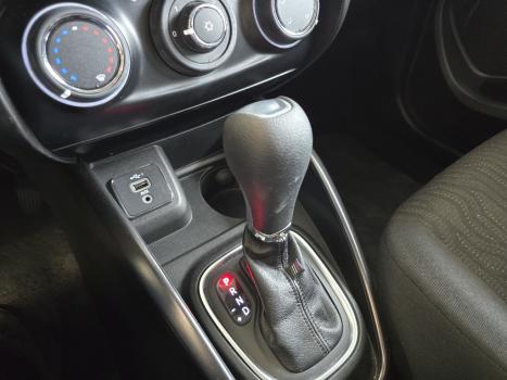 FIAT Cronos 1.3 4P FLEX DRIVE AUTOM�TICO CVT, Foto 9