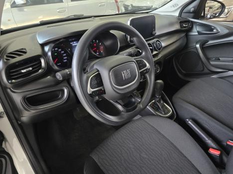 FIAT Cronos 1.3 4P FLEX DRIVE AUTOM�TICO CVT, Foto 13