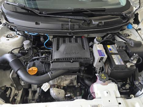 FIAT Cronos 1.3 4P FLEX DRIVE AUTOM�TICO CVT, Foto 18