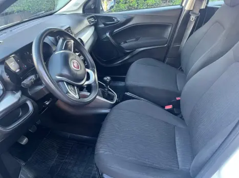 FIAT Cronos 1.3 4P FLEX, Foto 9