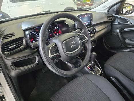 FIAT Cronos 1.3 4P FLEX DRIVE AUTOM�TICO CVT, Foto 13