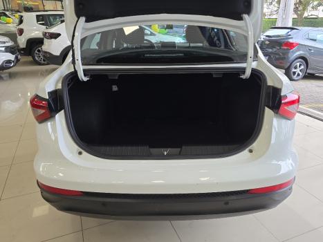 FIAT Cronos 1.3 4P FLEX DRIVE AUTOM�TICO CVT, Foto 16
