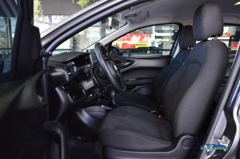 FIAT Cronos 1.3 4P FLEX DRIVE AUTOM�TICO CVT, Foto 3