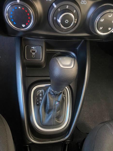 FIAT Cronos 1.3 4P FLEX DRIVE AUTOM�TICO CVT, Foto 8
