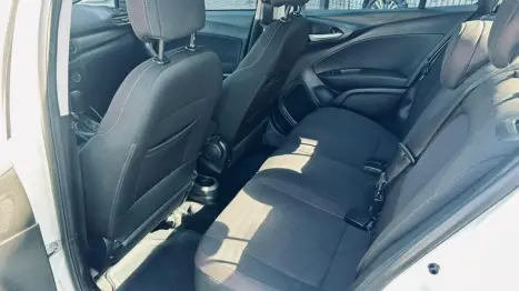 FIAT Cronos 1.8 4P FLEX PRECISION AUTOMTICO, Foto 10