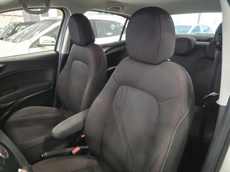 FIAT Cronos 1.8 4P FLEX PRECISION AUTOM�TICO, Foto 15