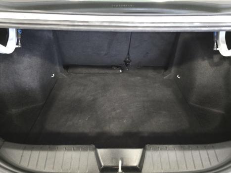 FIAT Cronos 1.8 4P FLEX PRECISION AUTOM�TICO, Foto 17