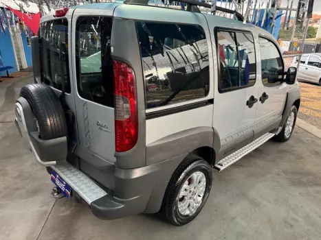 FIAT Doblo 1.8 16V 4P FLEX ADVENTURE XINGU, Foto 6