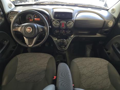FIAT Doblo 1.8 16V 4P FLEX ESSENCE 7 LUGARES, Foto 7