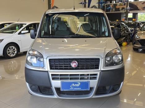 FIAT Doblo 1.8 16V 4P FLEX ESSENCE 7 LUGARES, Foto 2