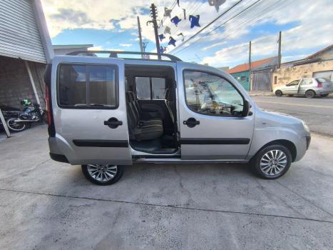 FIAT Doblo 1.8 16V 4P FLEX ESSENCE 7 LUGARES, Foto 6