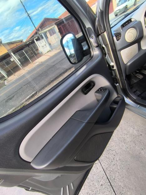 FIAT Doblo 1.8 16V 4P FLEX ESSENCE 7 LUGARES, Foto 13