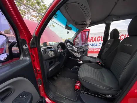 FIAT Doblo 1.8 16V 4P FLEX ADVENTURE 6 LUGARES, Foto 6