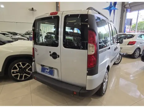FIAT Doblo 1.8 16V 4P FLEX ESSENCE 7 LUGARES, Foto 6