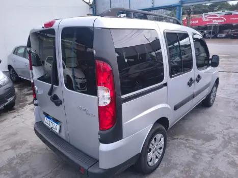 FIAT Doblo 1.8 16V 4P FLEX ESSENCE 6 LUGARES, Foto 3