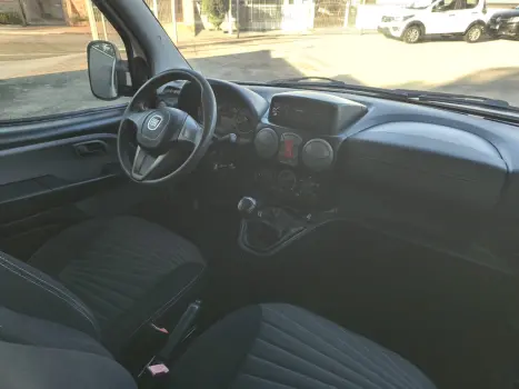 FIAT Doblo 1.8 16V 4P FLEX ESSENCE 7 LUGARES, Foto 5