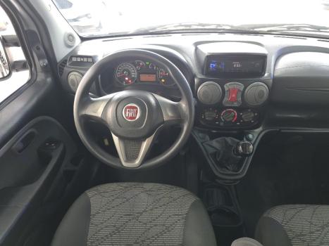 FIAT Doblo 1.8 16V 4P FLEX ESSENCE 7 LUGARES, Foto 9