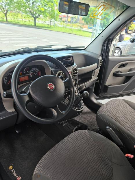 FIAT Doblo 1.8 16V 4P FLEX ADVENTURE 6 LUGARES, Foto 9