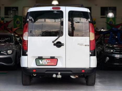 FIAT Doblo 1.8 16V 4P FLEX ESSENCE 7 LUGARES, Foto 9