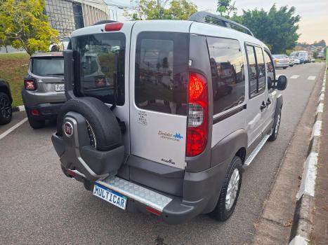 FIAT Doblo 1.8 4P FLEX ADVENTURE 6 LUGARES, Foto 4
