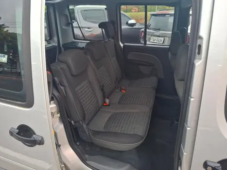 FIAT Doblo 1.8 4P FLEX ADVENTURE 6 LUGARES, Foto 11